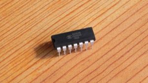 AS3046 Transistor Array